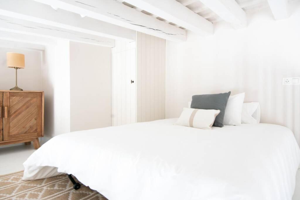 G12 Trendy And Comfy Bright Loft Meters From Bullring And Trianas Bridge, Galera Street * Séville